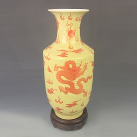 LARGE FAMILLE-ROSE YELLOW-GROUND DRAGON PATTERN PORCELAIN VASE