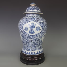 BLUE AND WHITE GLAZED OPENWORK EIGHT TREASURES GENERAL STYLE PORCELAIN JAR