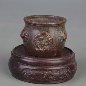 SMALL INCENSE BURNER WITH BEAST EARS AND ROUND FOOT