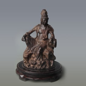 A FINE BRONZE SEATED GUANYIN