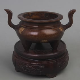 A FINE SPRINKLE GOLD THREE FOOT  BRONZE CENSER