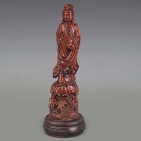 A FINE SMALL BOXWOOD MADE HAND GUAN YIN STATUE