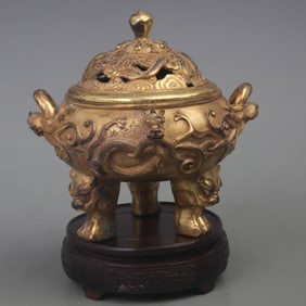 A FINE DRAGON PATTERN BRONZE INCENSE BURNER