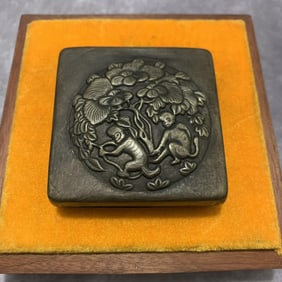 A FINELY CARVED BRONZE INK BOX