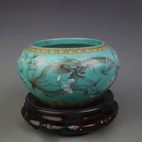 FAMILLE ROSE BRUSH WASHER WITH FLORAL AND DRAGON DECORATION