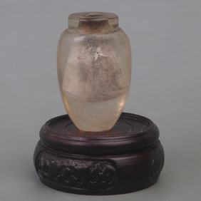 NATURAL CRYSTAL SNUFF BOTTLE