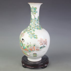 FAMILLE ROSE APPRECIATION VASE WITH FIGURATIVE DECORATION