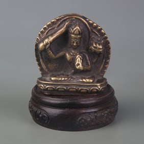 SMALL TIBETAN BUDDHIST STATUE