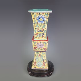 FAMILLE ROSE YELLOW GROUND PORCELAIN FLORAL VASE