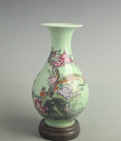 FAMILLE ROSE JADE HU-SHAPED VASE WITH SPRING GARDEN DECORATION