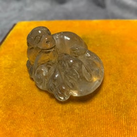 NATURAL CRYSTAL AUSPICIOUS BEAST PENDANT