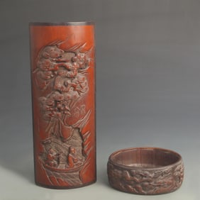 A FINE BAMBOO MADE ARM REST AND PEN WASH