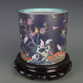 FAMILLE ROSE BRUSH POT WITH FLORAL AND BIRD DESIGN