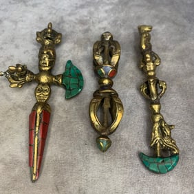 SET OF TIBETAN BUDDHISM RITUAL INSTRUMENTS