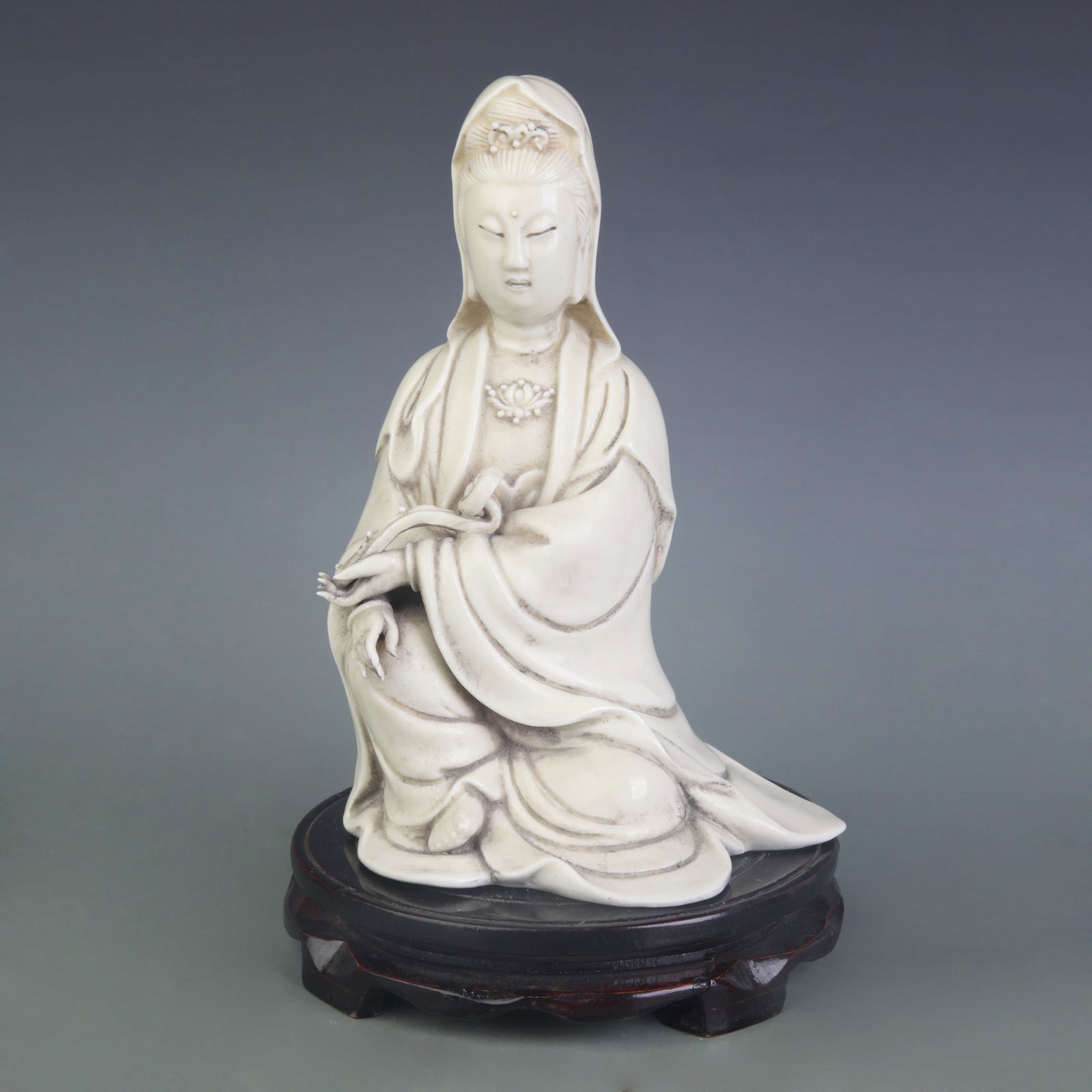DEHUA WHITE PORCELAIN GUANYIN STATUE: Ming Dynasty Style; High: 9.1 inch;