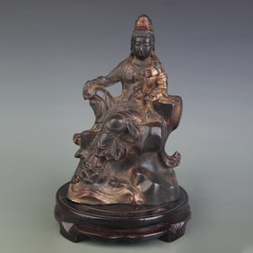 A FINE BRONZE GUAN YIN SEATED STATUE