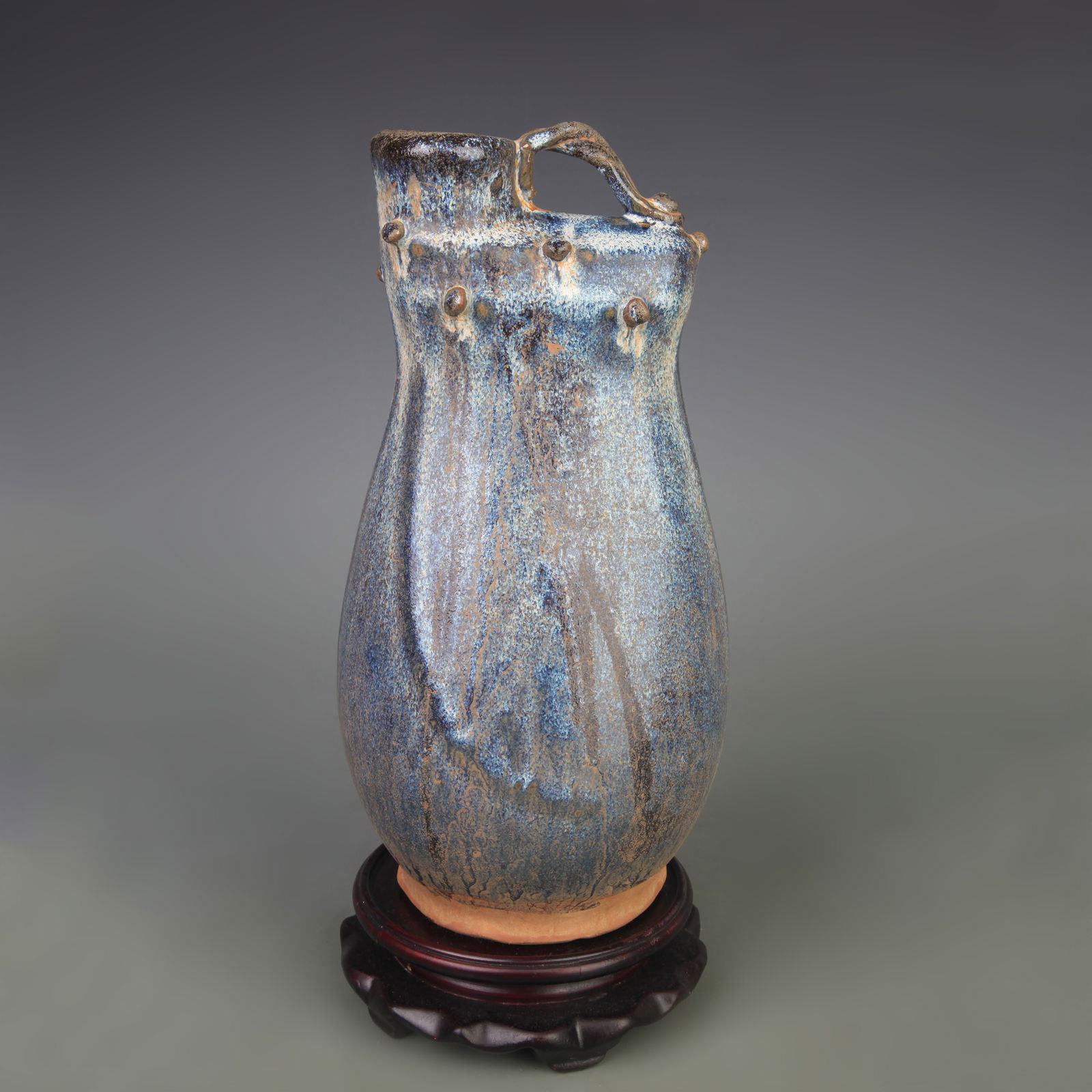 JUN KILN CHICKEN HEAD PORCELAIN WATER POT: Song Dynasty Style; High: 10.6 inch; Diameter: 3.4 inch