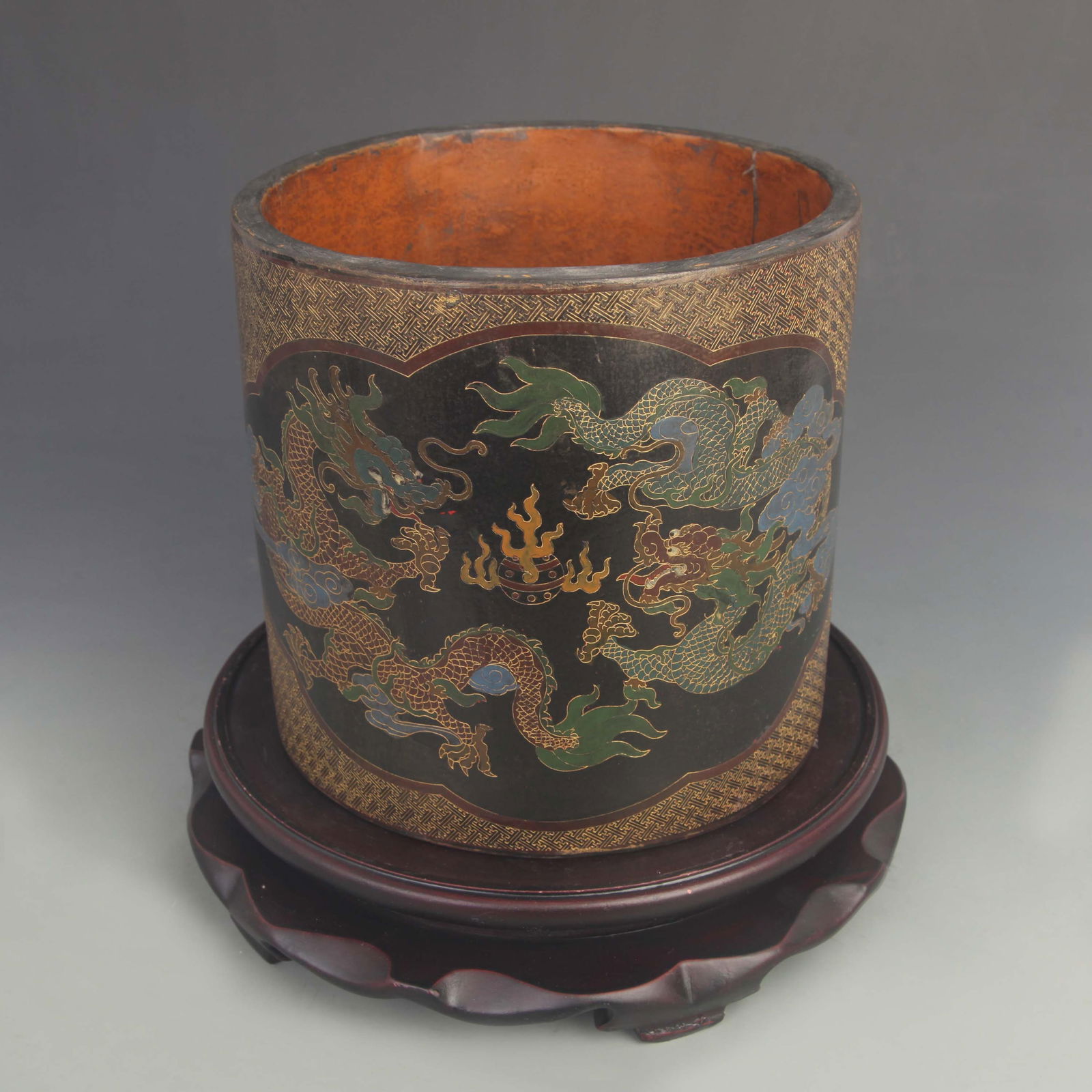 PAINTED LACQUER AND DRAGON PLAYING PATTERN WOODEN BRUSH HOLDER: 20th Century; High: 8.00 inch; Diameter: 8.25 inch