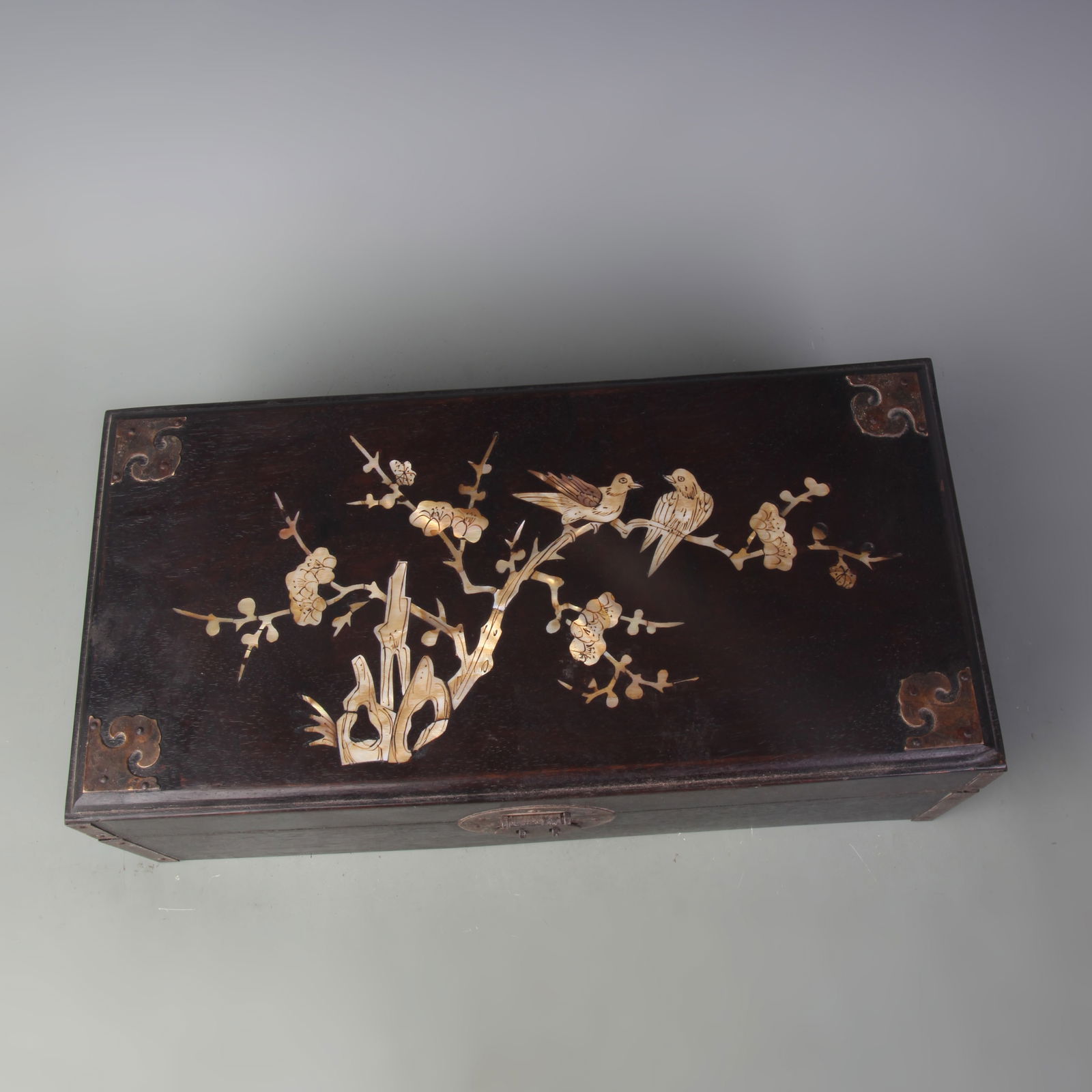SANDALWOOD WOOD BOX INLAID WITH SHELLFISH AND BIRD MOTIFS: Modern; Long: 13.3 inch Width: 6.6 inch High: 4.4 inch