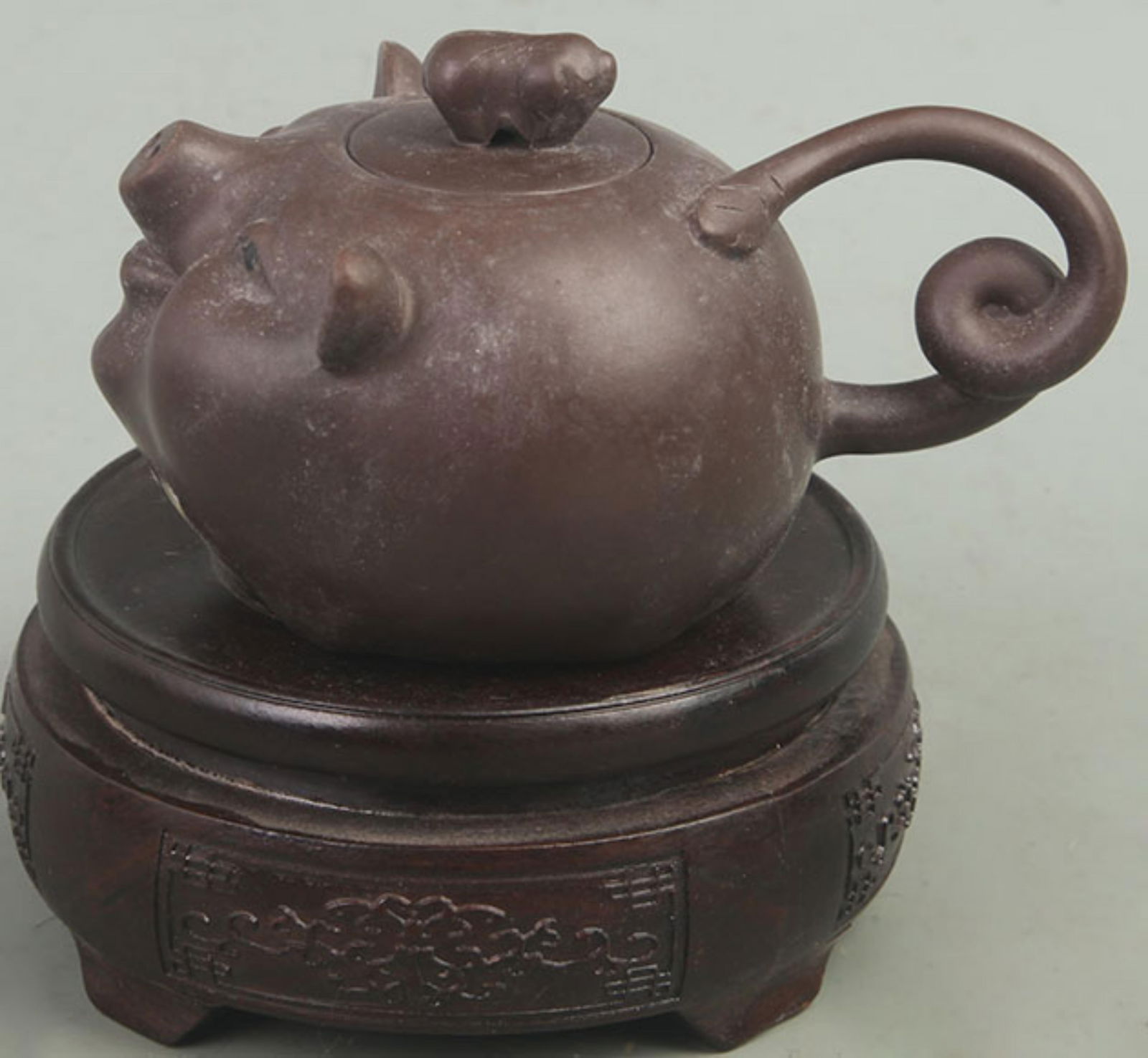 A FINELY CARVED ZI SHA TEAPOT (1 of 6)