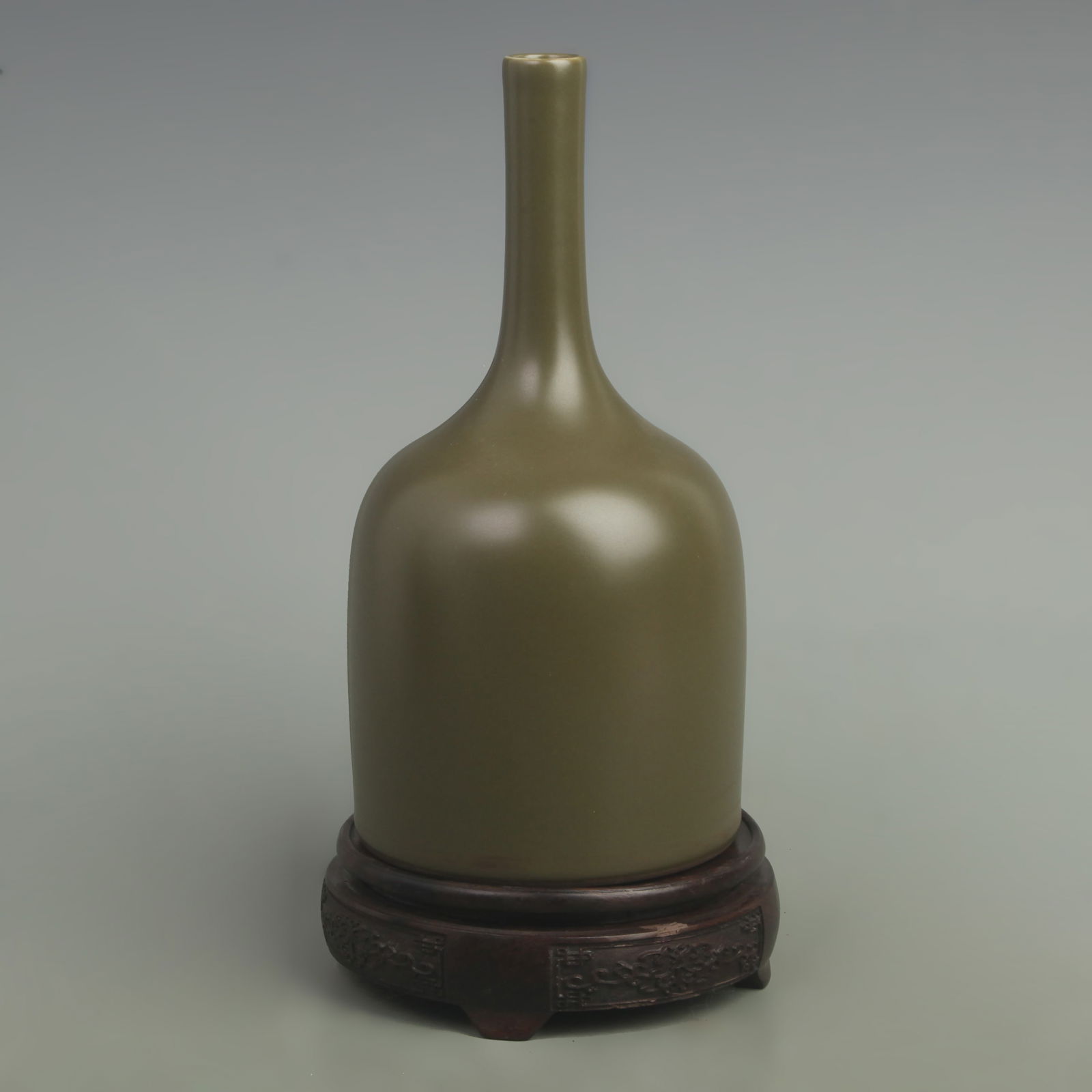 TEA-DUST GLAZED BELL SHAPED PORCELAIN VASE (1 of 5)