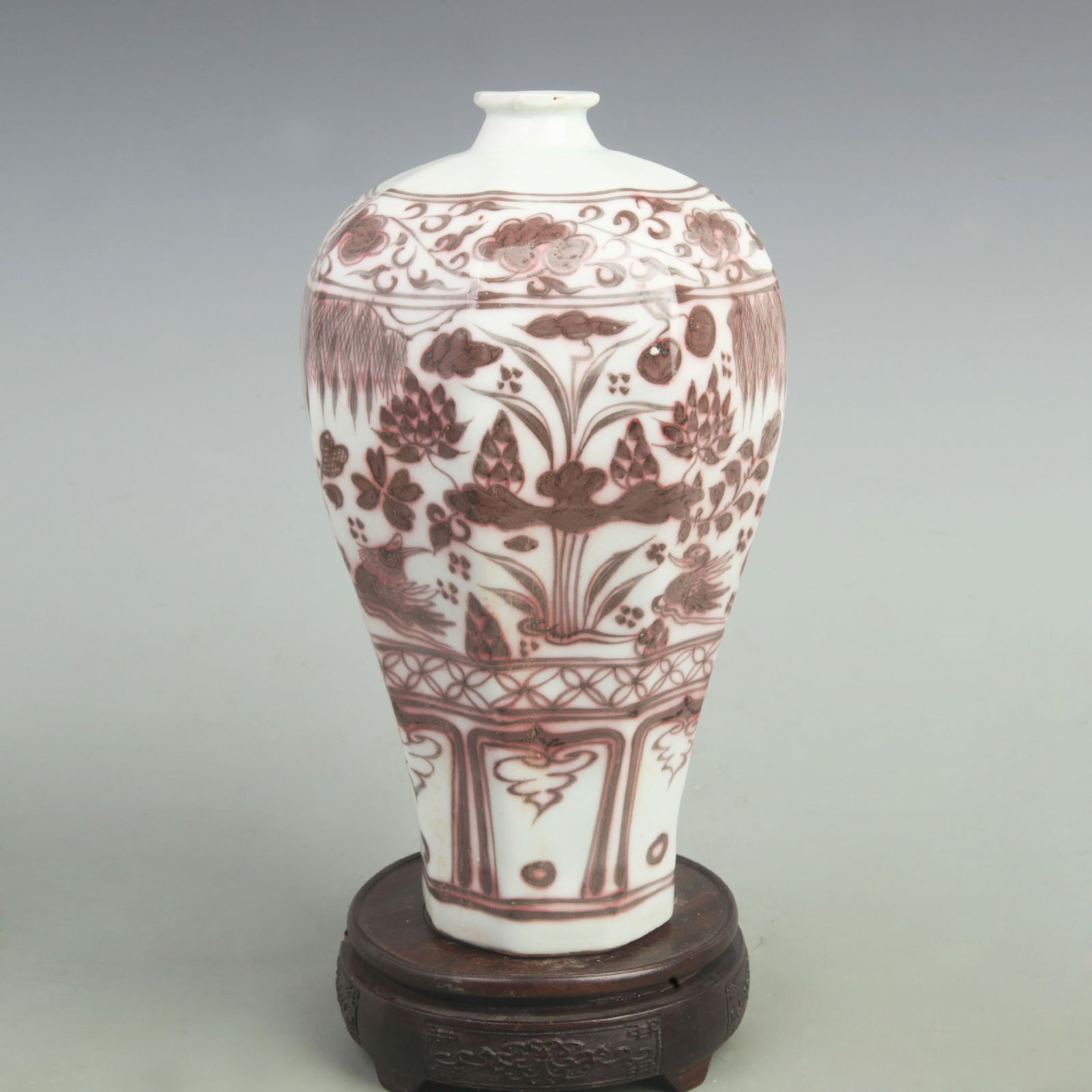 UNDERGLAZE-RED MANDARIN DUCK OCTAGONAL PLUM VASE: Yuan Dynasty Style; High: 10.5 inch; Width: 6.5 inch;