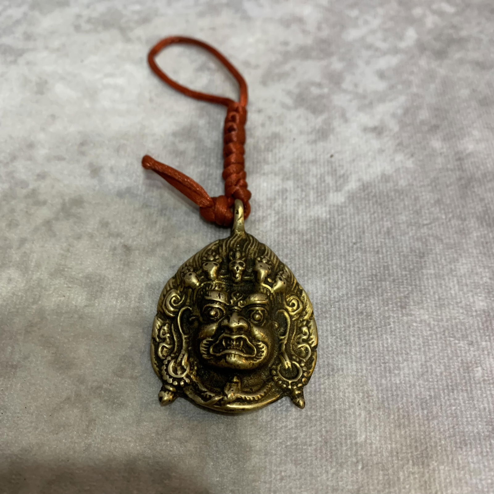 A FINELY MADE TIBETAN BUDDHISM PENDANT: Modern; High: 2.2 inch; Width: 1.5 inch