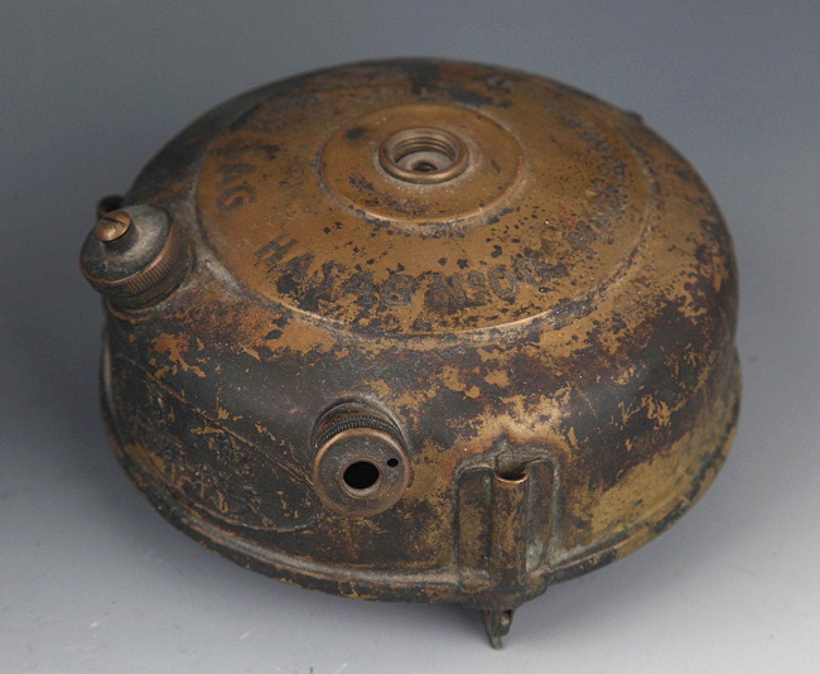 AN OLD BRONZE BURNER SET - 6