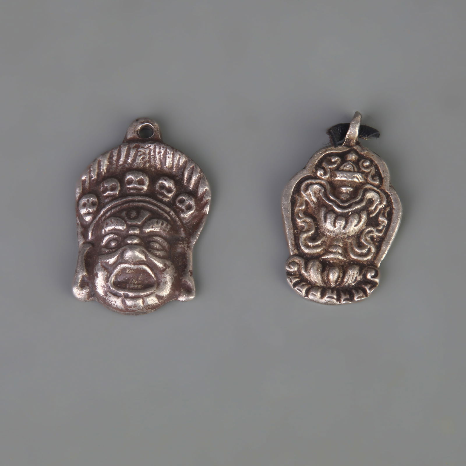 THREE SMALL TIBETAN BUDDHIST RITUAL OBJECTS - 2