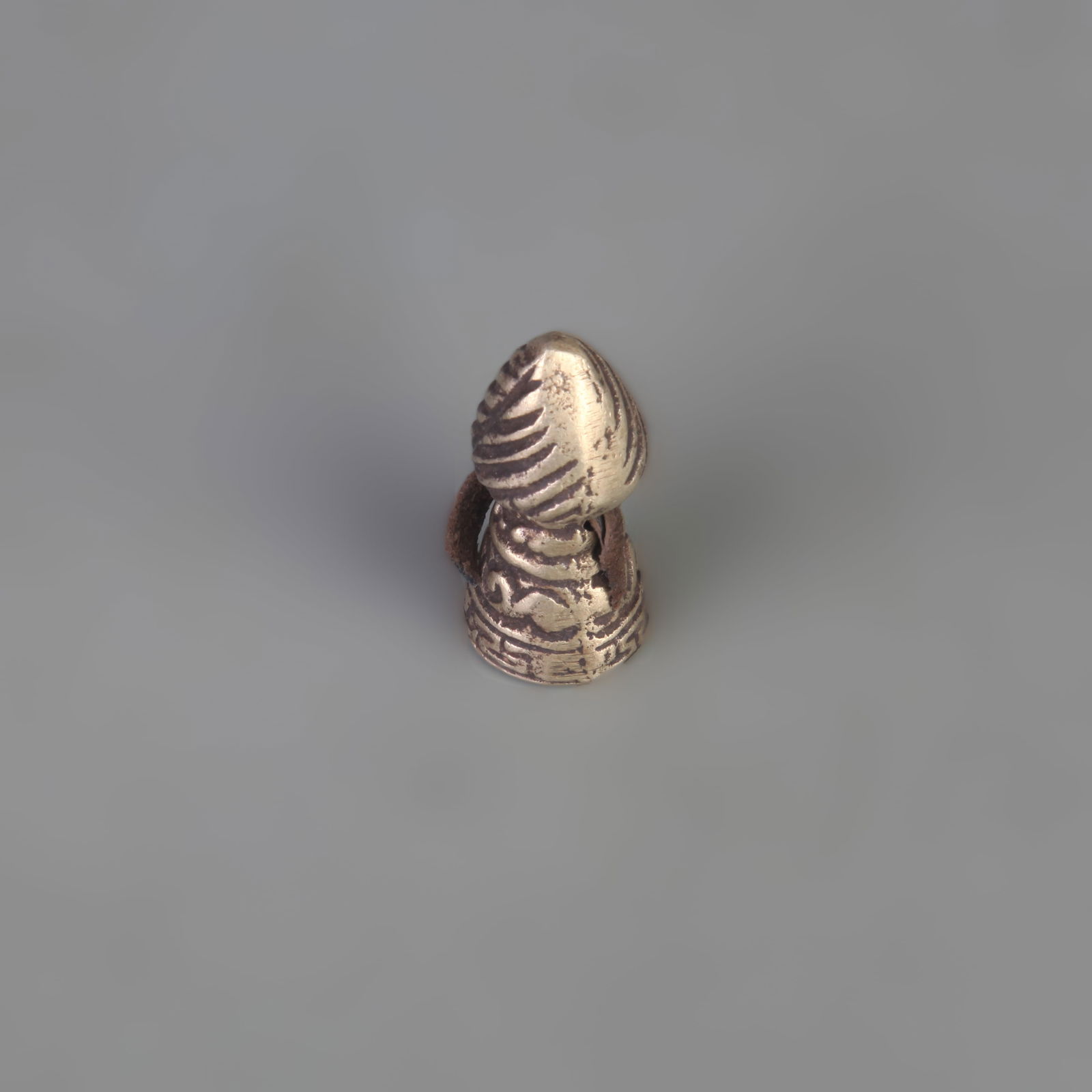 THREE SMALL TIBETAN BUDDHIST RITUAL OBJECTS - 6