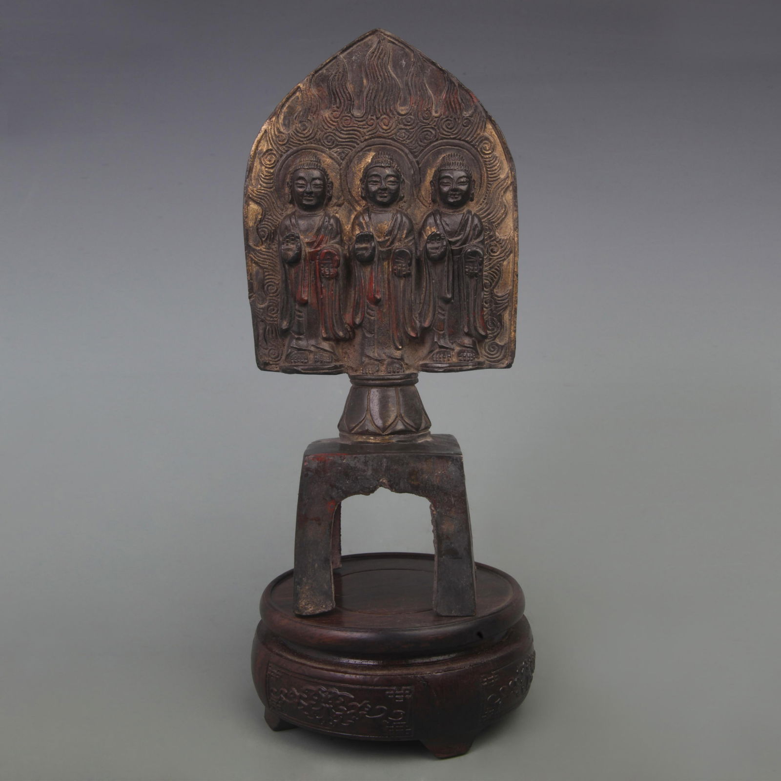 A FINE GILT BRONZE TRIAD SEATED STATUE: Ming Dynasty; High: 9.7 inch; Width: 4.5 inch;