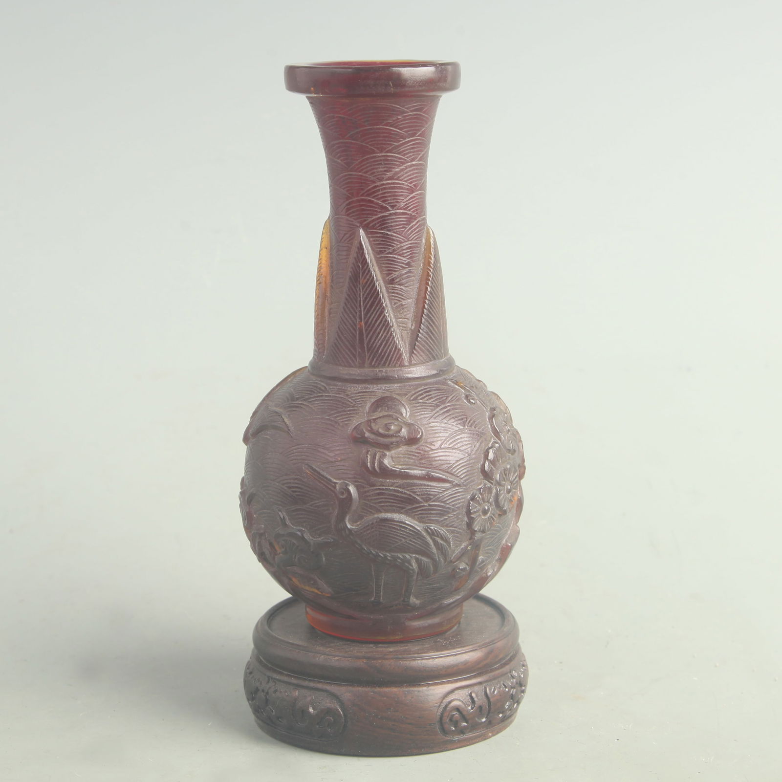 PURPLE GLASS MADE PLUM-BLOSSOM VASE (1 of 5)