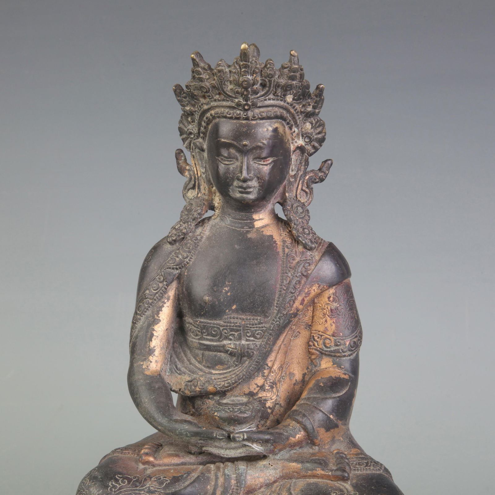 A FINE BRONZE BUDDHA STATUE - 2