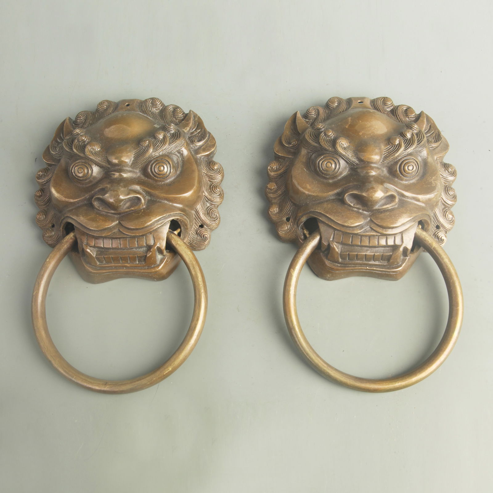 PAIR OF BRONZE TIGER FIGURE DOOR FITTING (1 of 4)