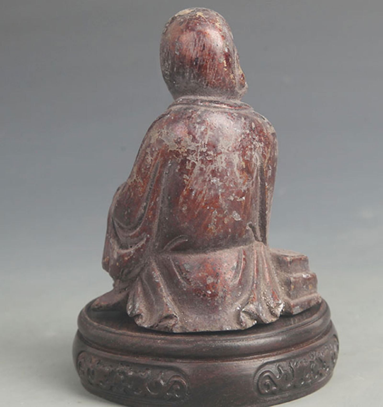 A FINE COLORED BRONZE ARHAT STATUE - 4