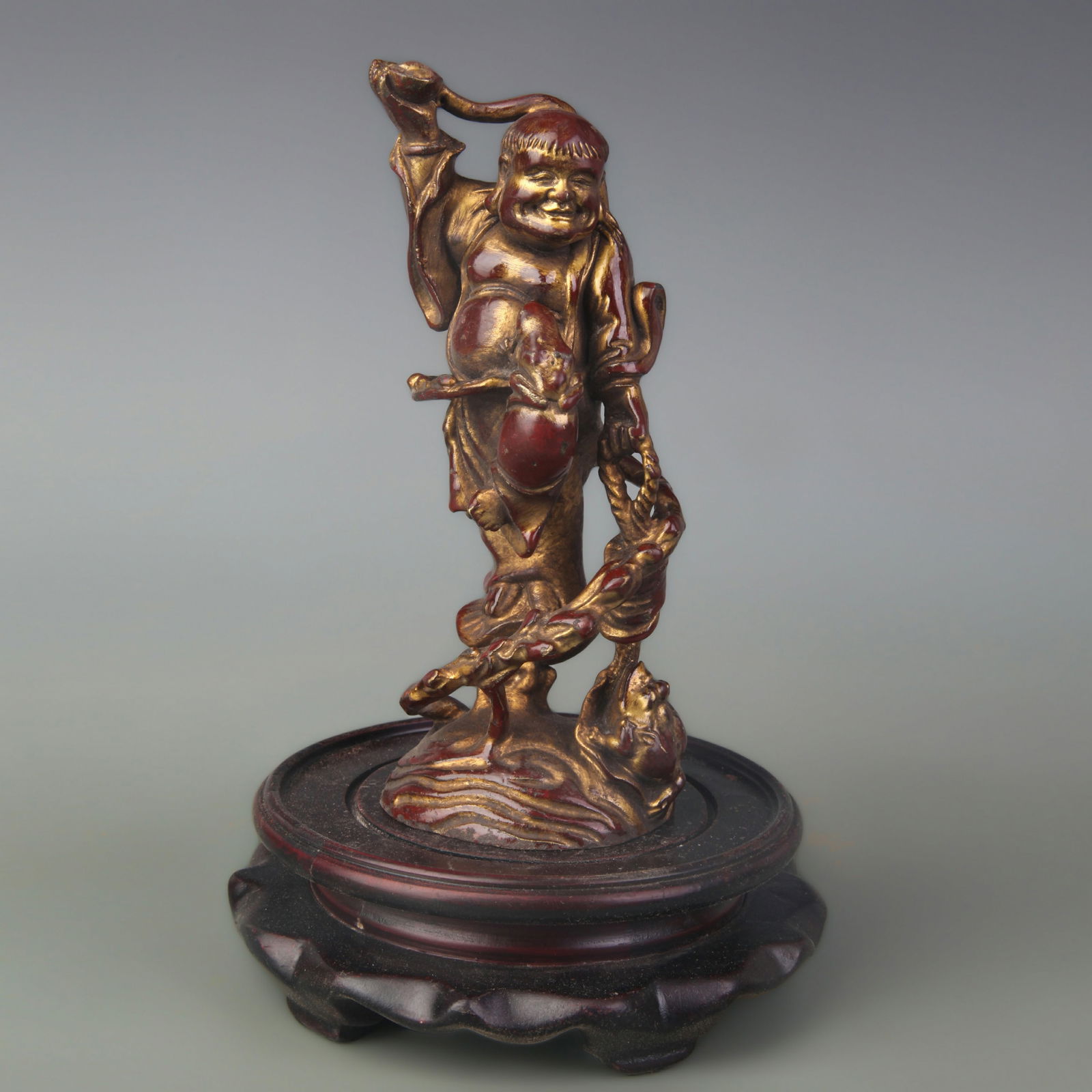 BRONZE AND GOLD-PAINTED OLD MAN FIGURINE: Qing Dynasty; Width: 2.5 inch; High: 6.3 inch;