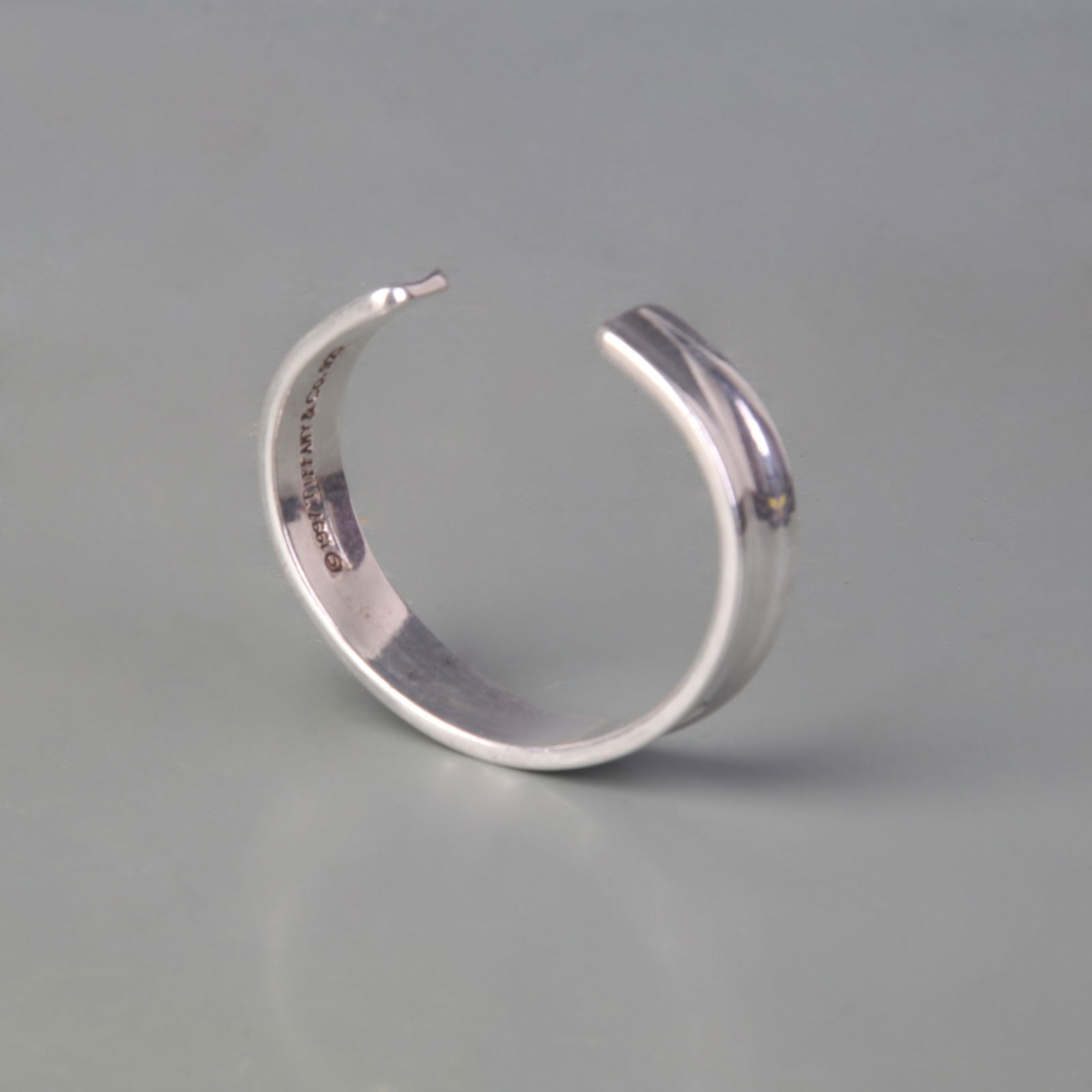 A FINE SILVER PLATED BANGLE - 5