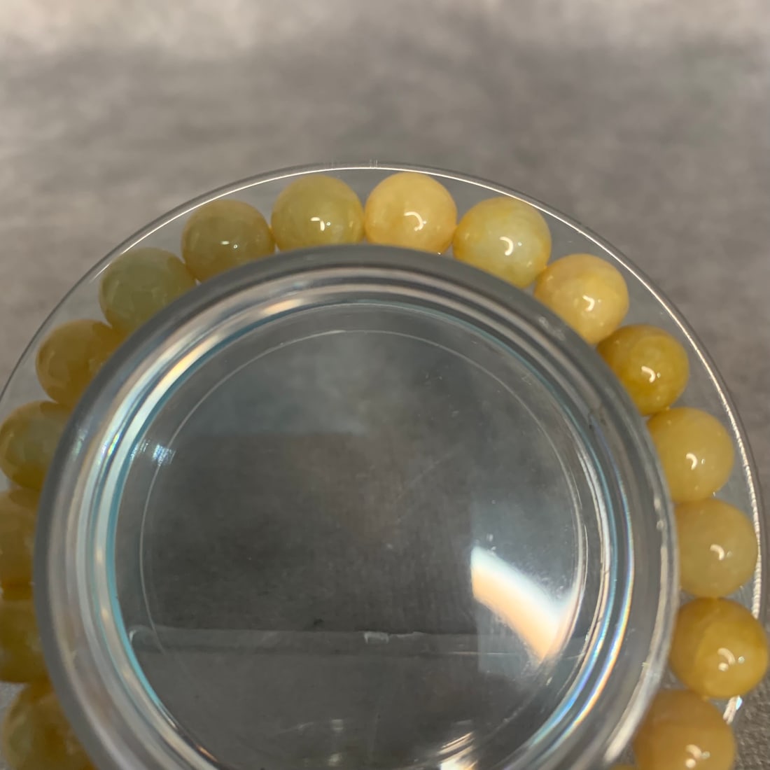 A FINE YELLOW JADE MADE BRACELETS - 3