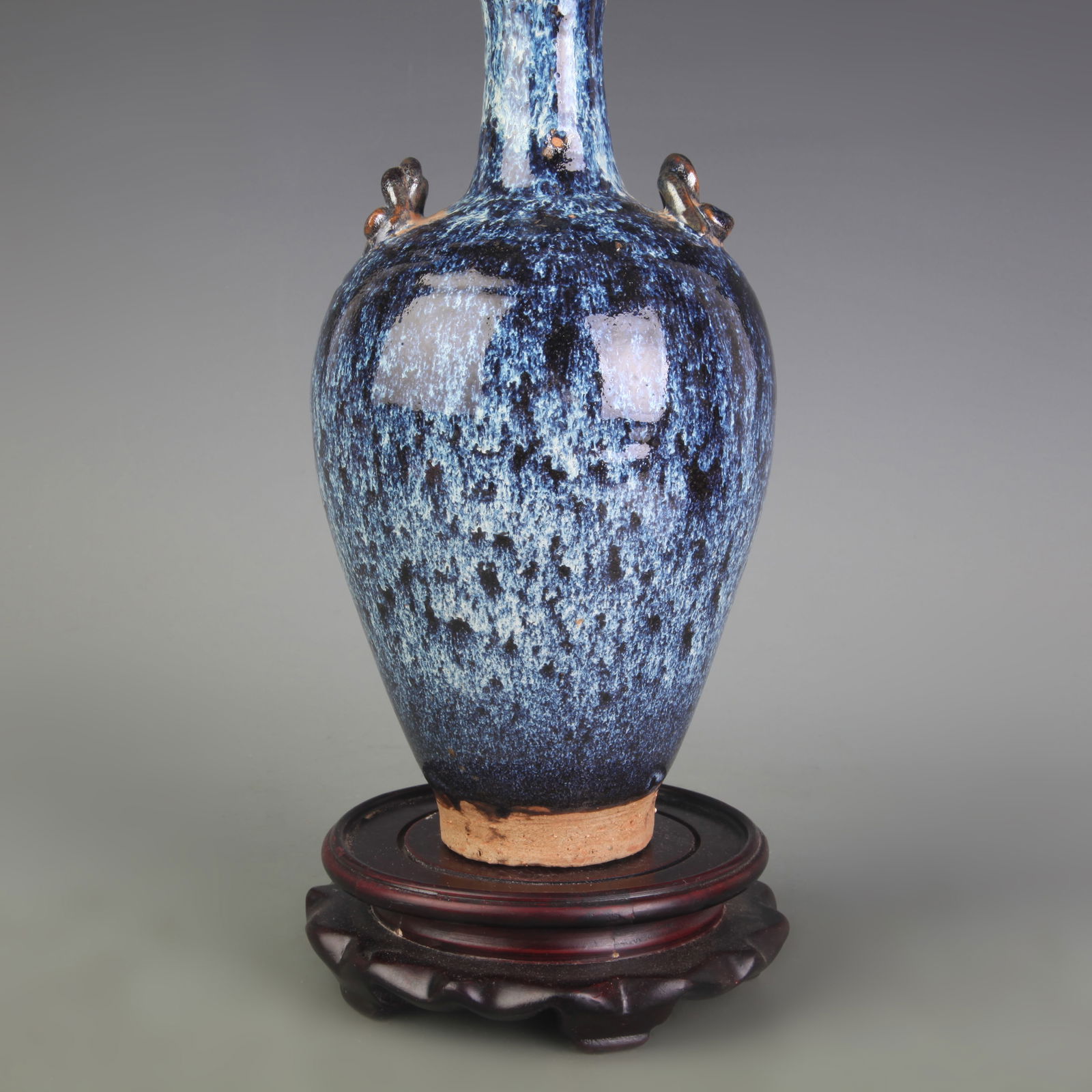 DOUBLE-LUG BOTTLE VASE WITH FLARED MOUTH - 3