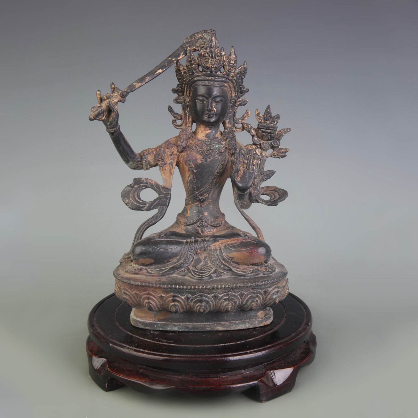 A FINE BRONZE MANJUSHRI BODHISATTVA STATUE (1 of 5)