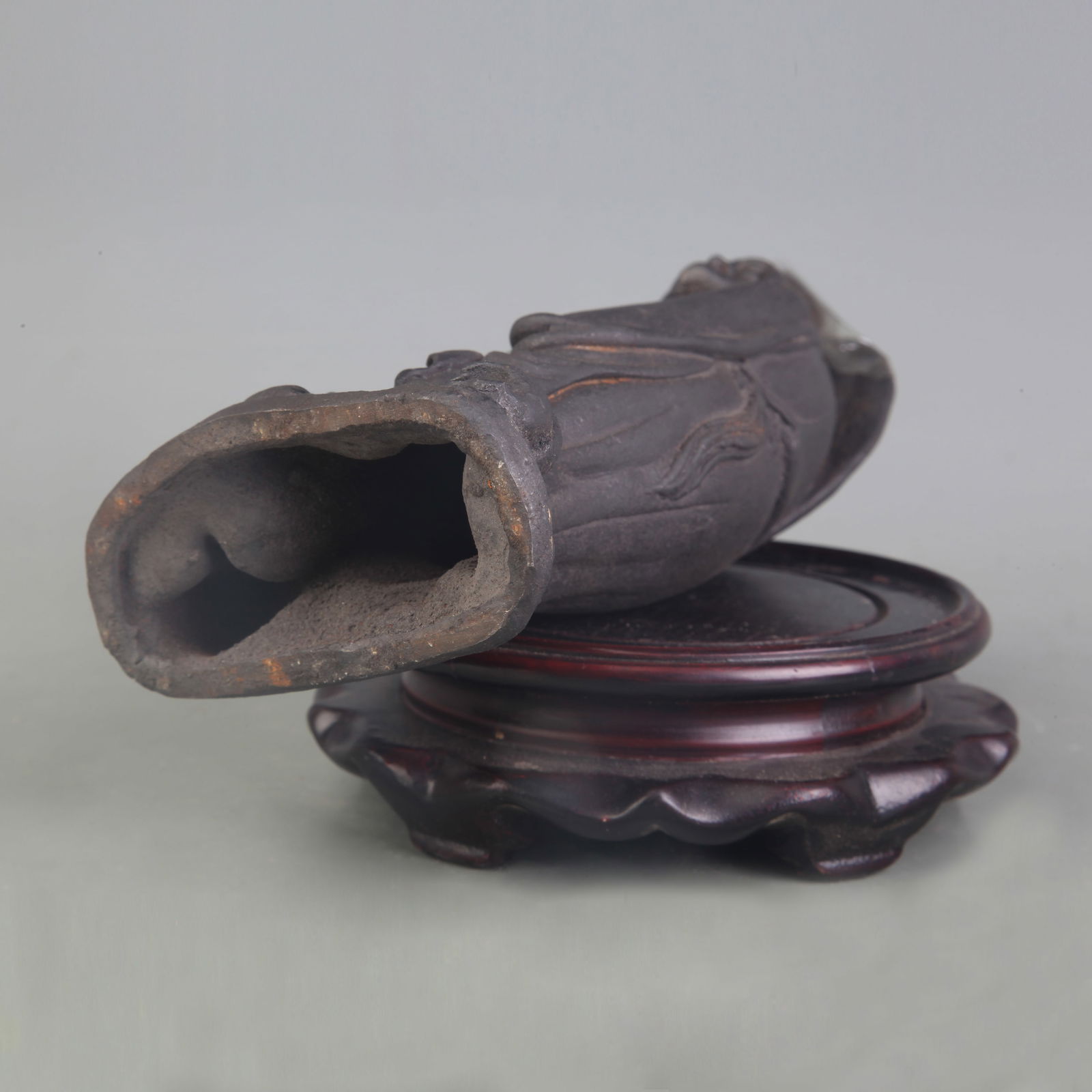 A FINE CAST IRON ARHAT STATUE - 5