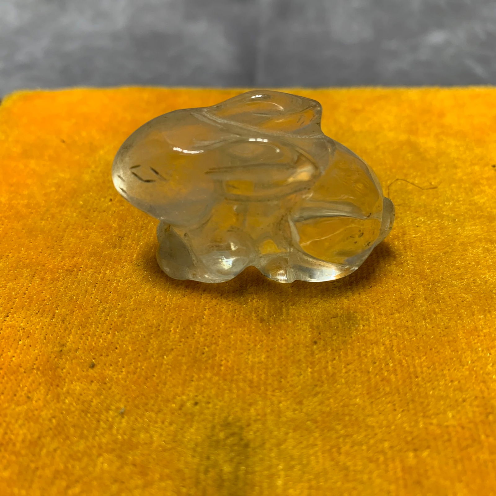 REPUBLIC OF CHINA NATURAL CRYSTAL LUCKY RABBIT PENDANT: Republic Period; Long: 1.8 inch; Width: 1 inch; High: 0.6 inch;
