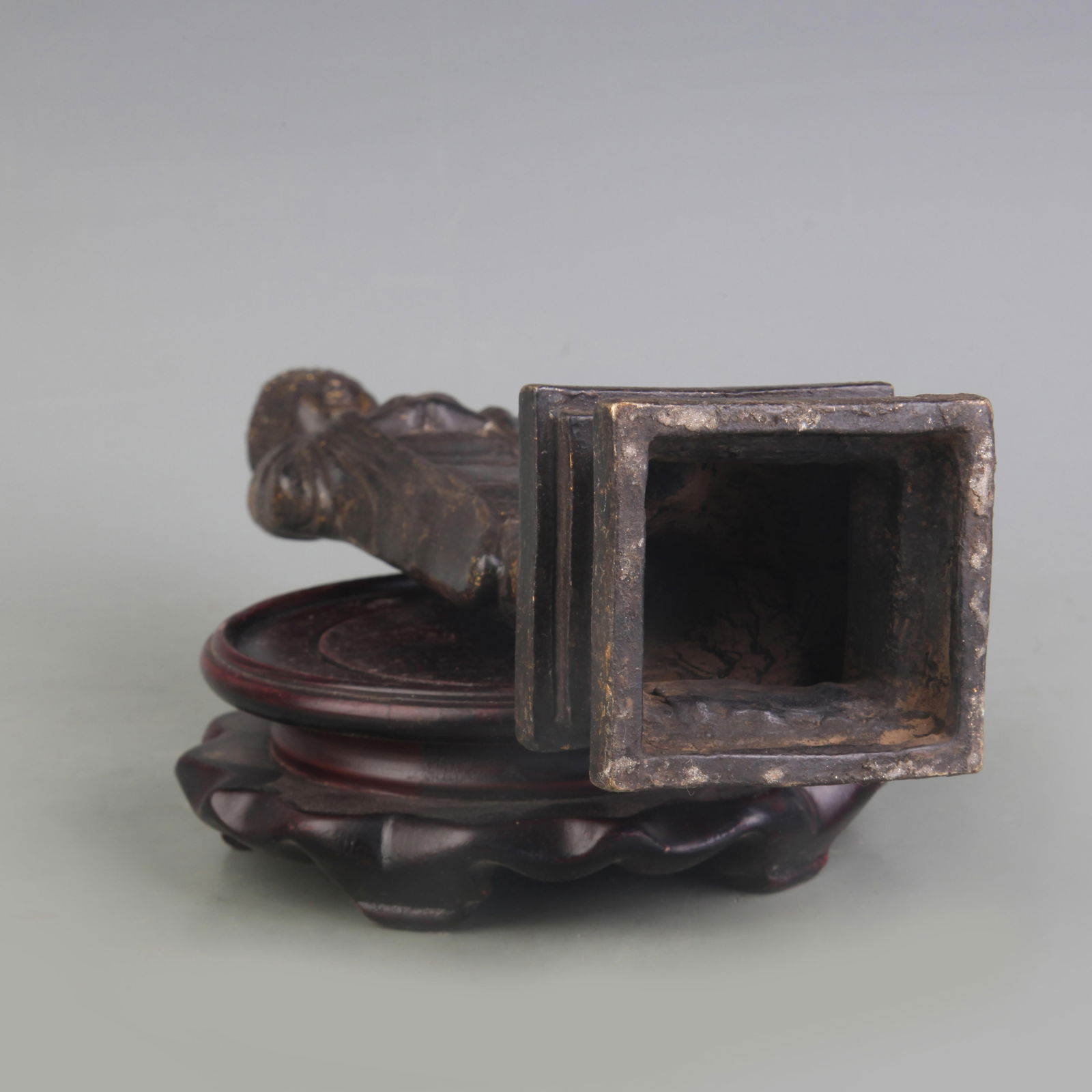 A FINE BRONZE BUDDHA STATUE - 5