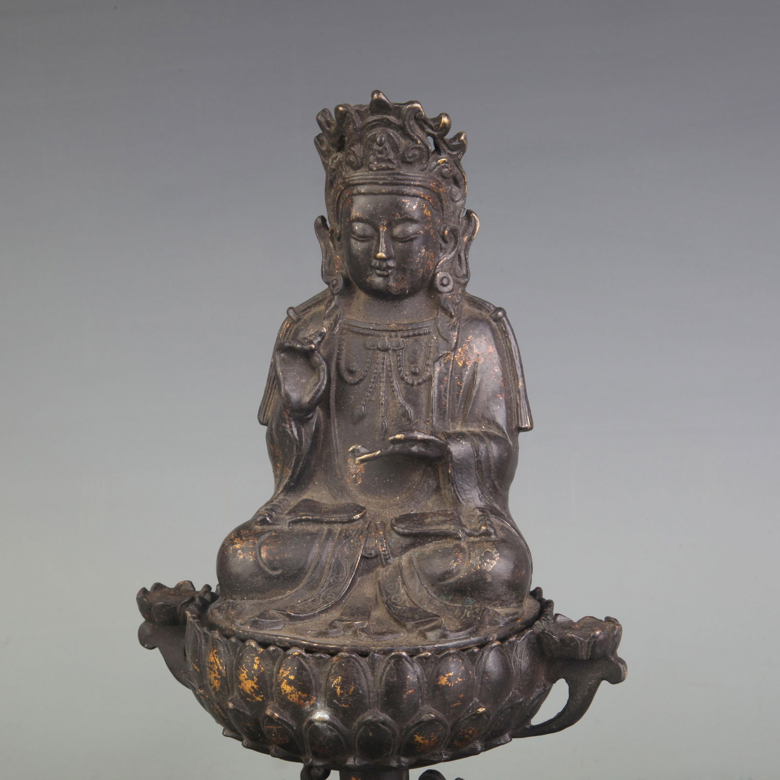 A FINE BRONZE BUDDHA STATUE - 2