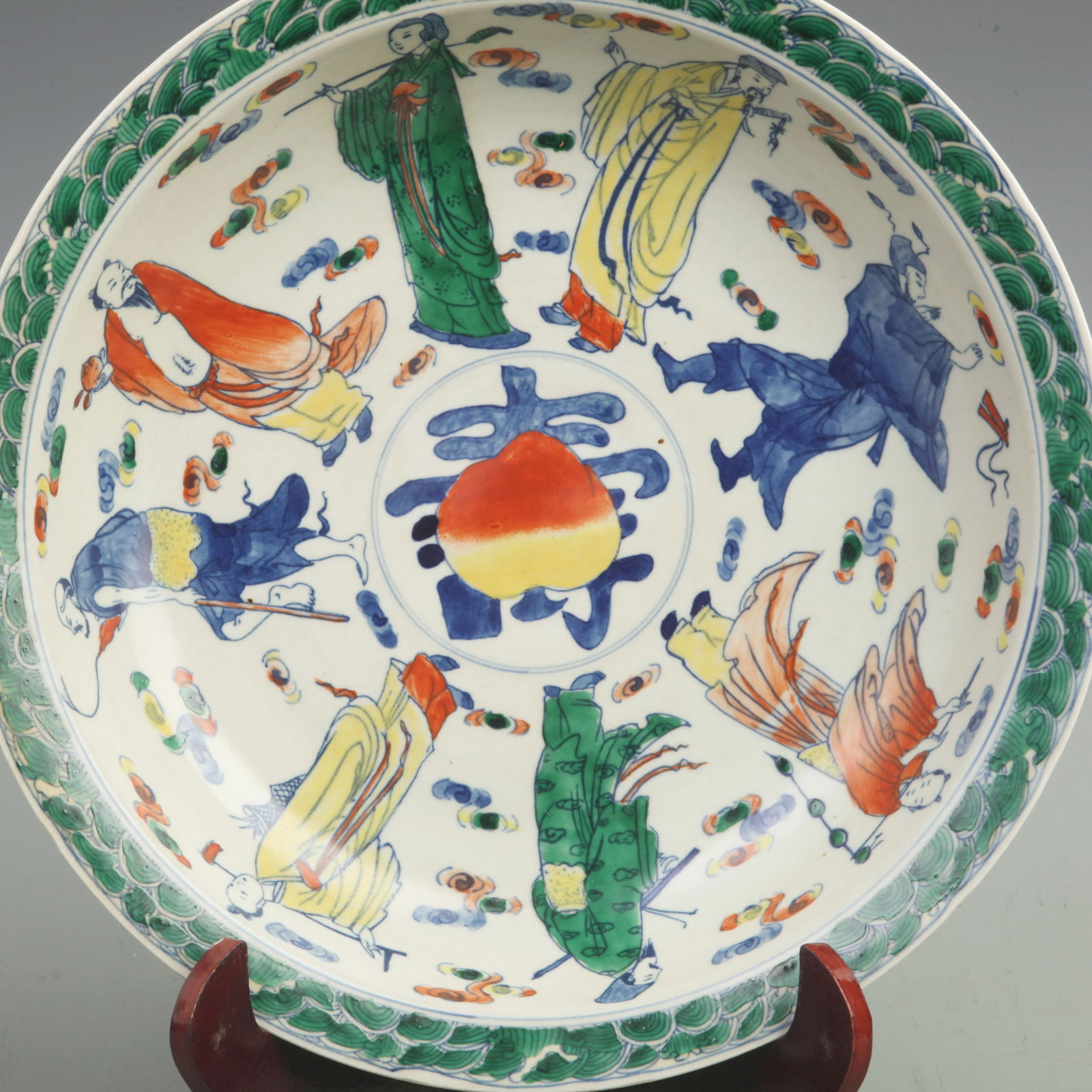 A LARGE DOUCAI COLOR CHARACTER PATTERN PORCELAIN PLATE - 2