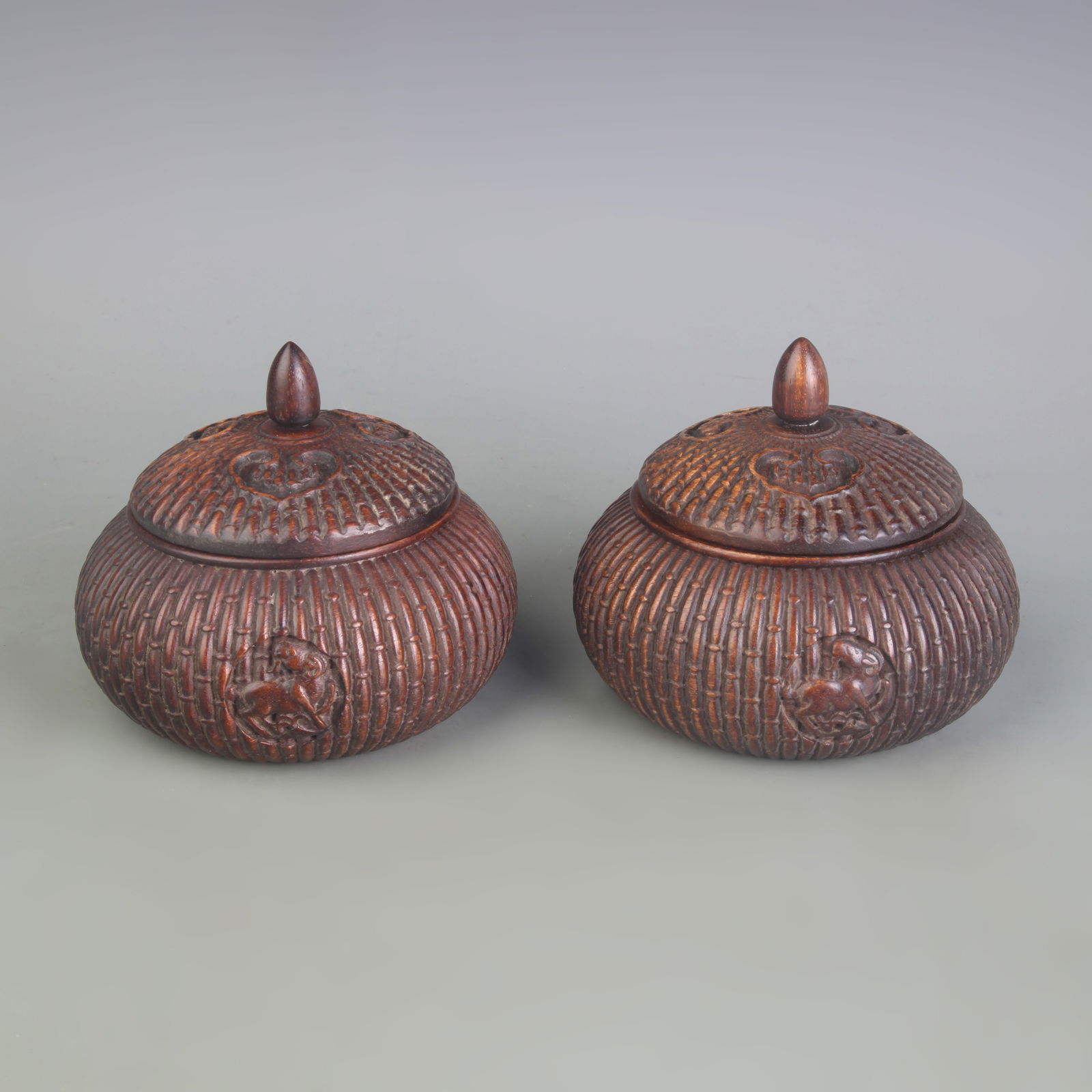 PAIR OF HUANGHUALI WOOD GO GAME BOXES (1 of 8)