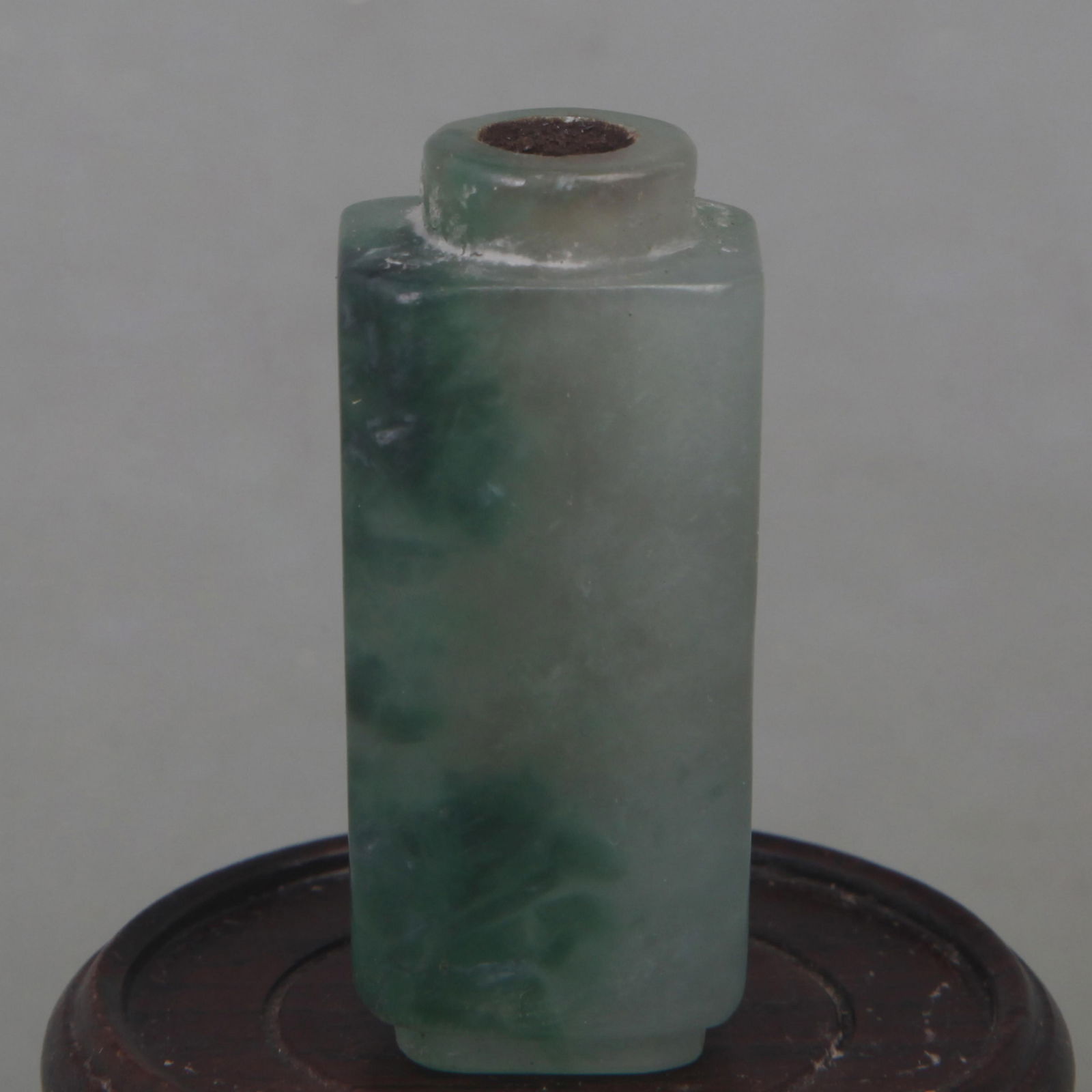 SQUARE JADEITE SNUFF BOTTLE - 2