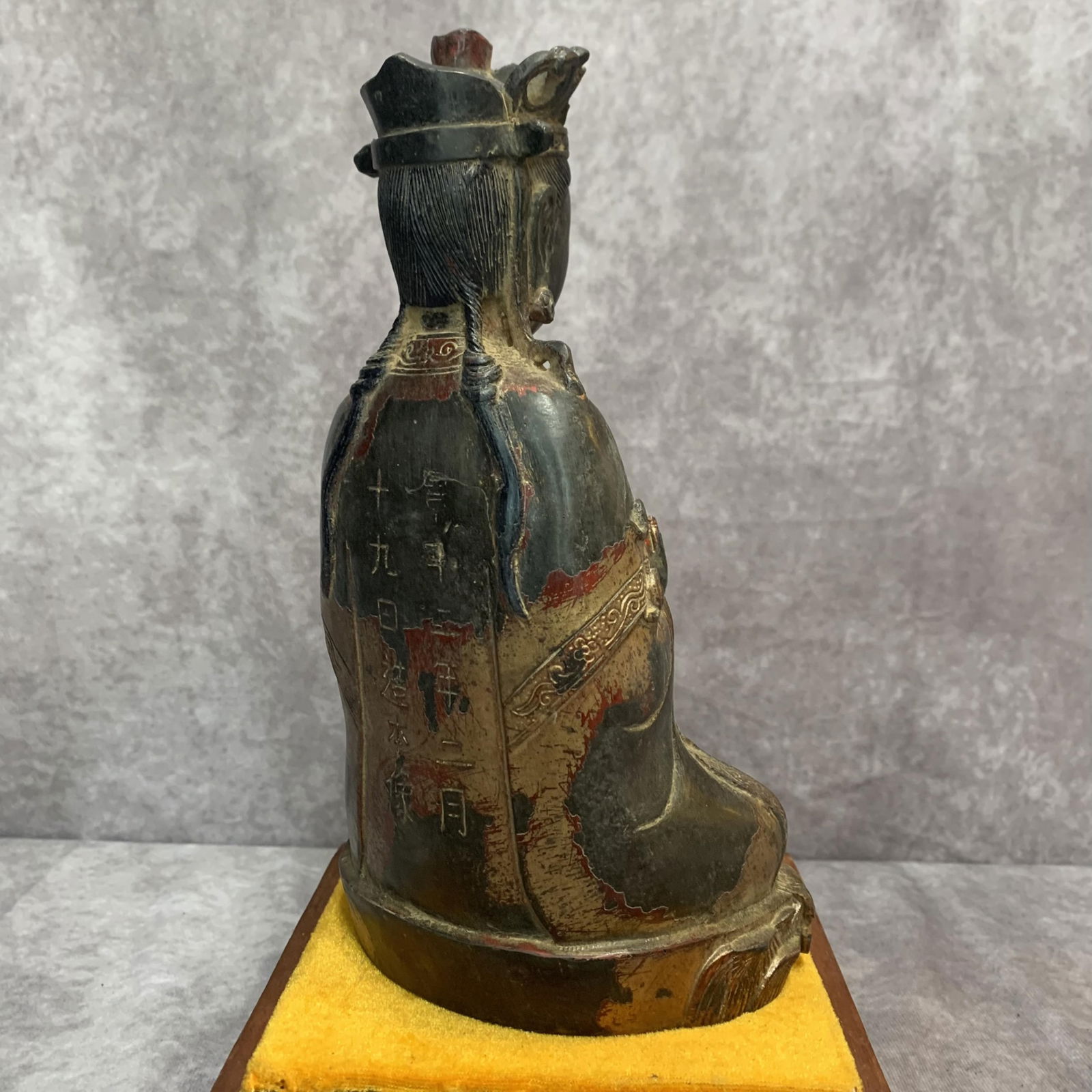 A FINE BRONZE BUDDHA STATUE - 4