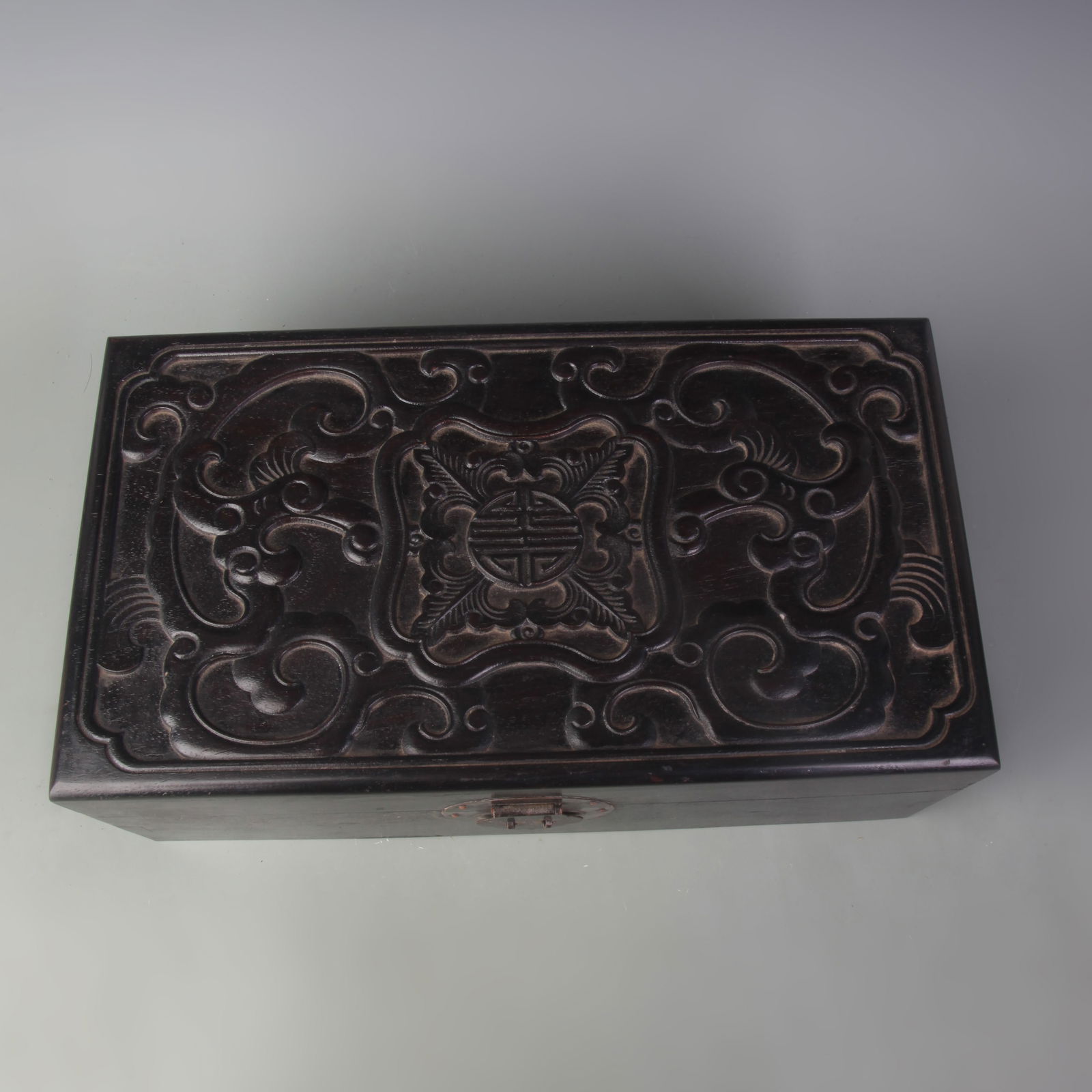 A FINE SANDALWOOD CARVED LONGEVITY WOODEN BOX (1 of 5)