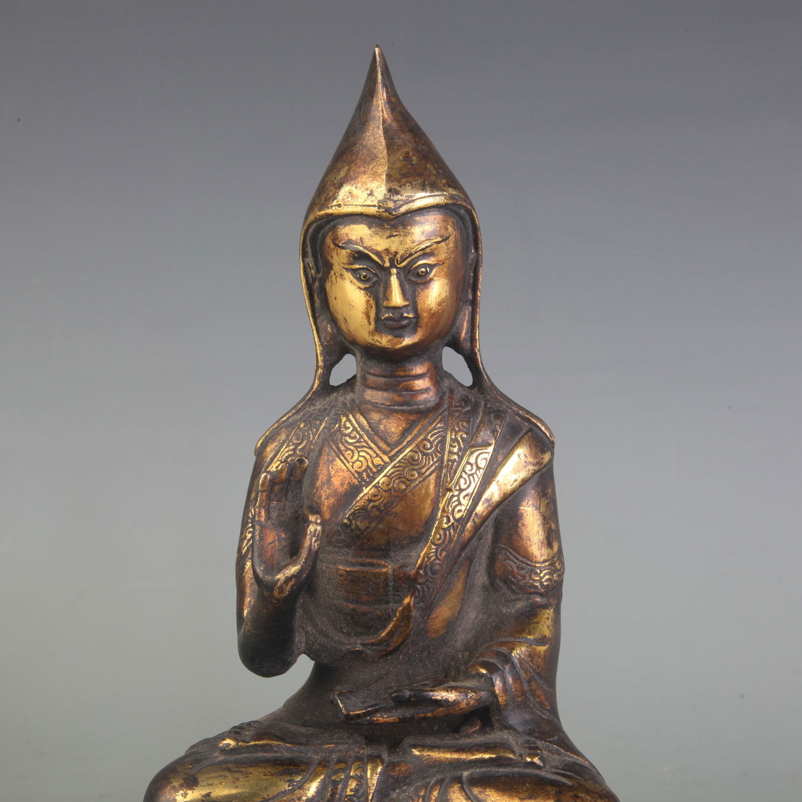 A FINE BRONZE BUDDHA STATUE - 2